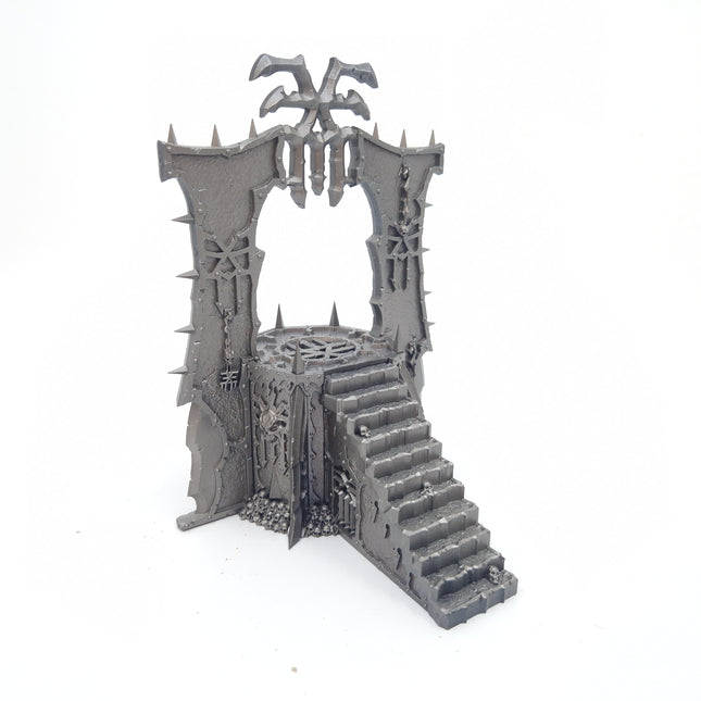 Blades of Khorne Skull Altar