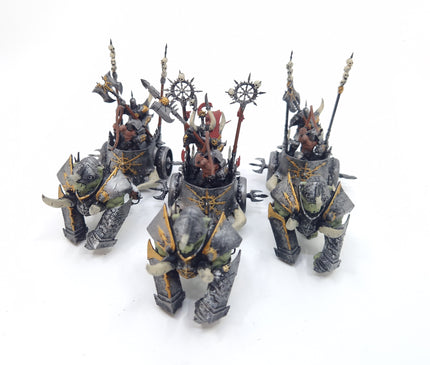 Slaves to Darkness Gorebeast Chariots