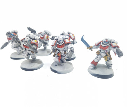 Space Marines lieutenant and Assault Intercessors