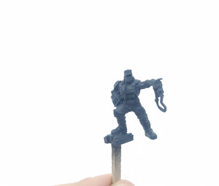 Catachan Colonel (limited)