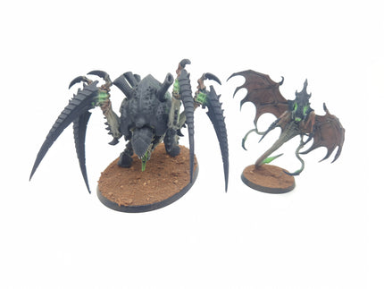 Tyranids Carnifex and Parasite of mortrex